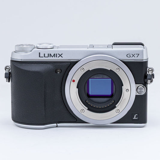 Panasonic DMC-GX7 シルバー