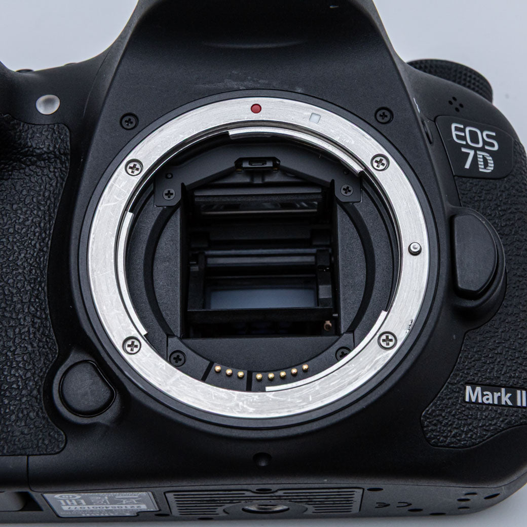 Canon EOS 7D Mark II