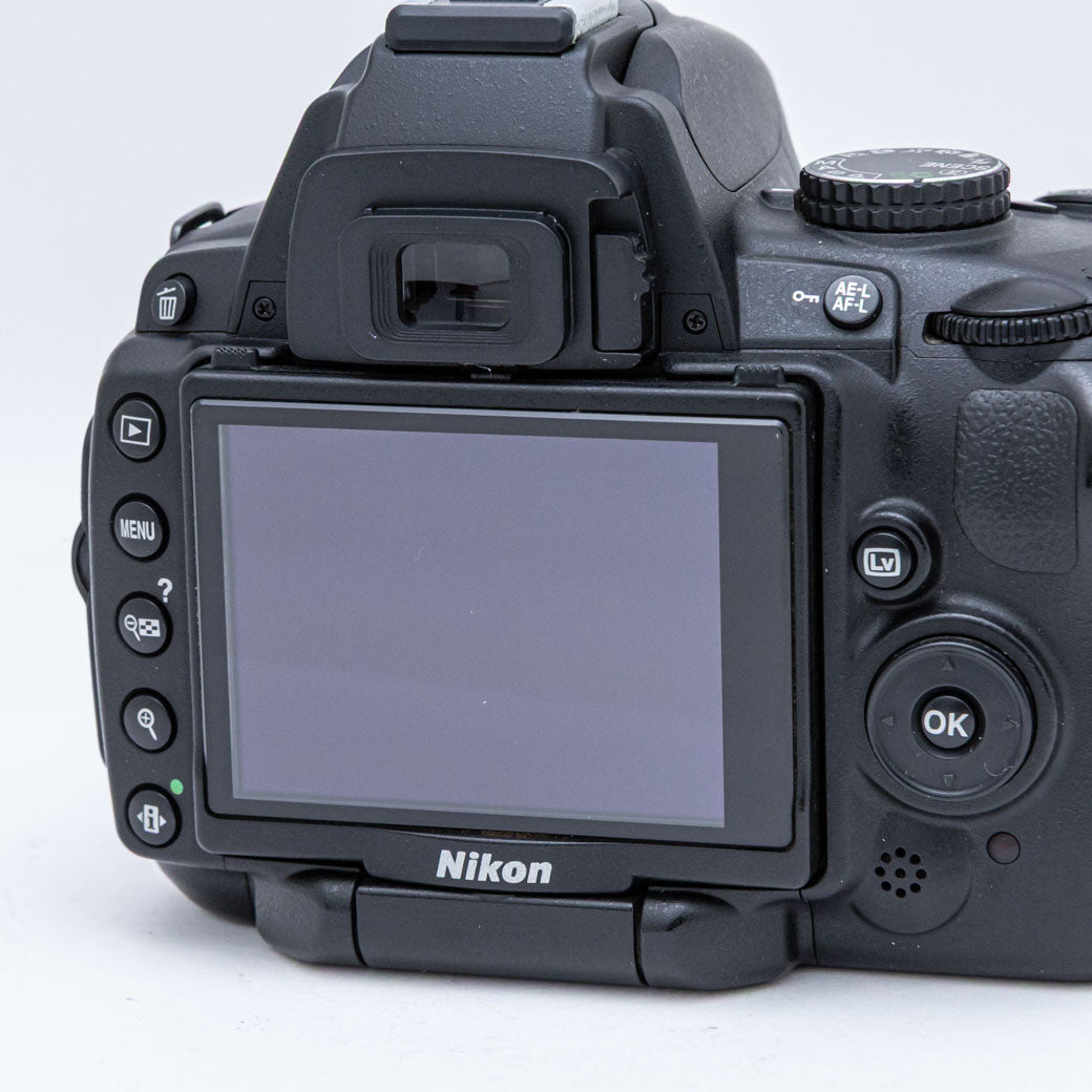 Nikon D5000