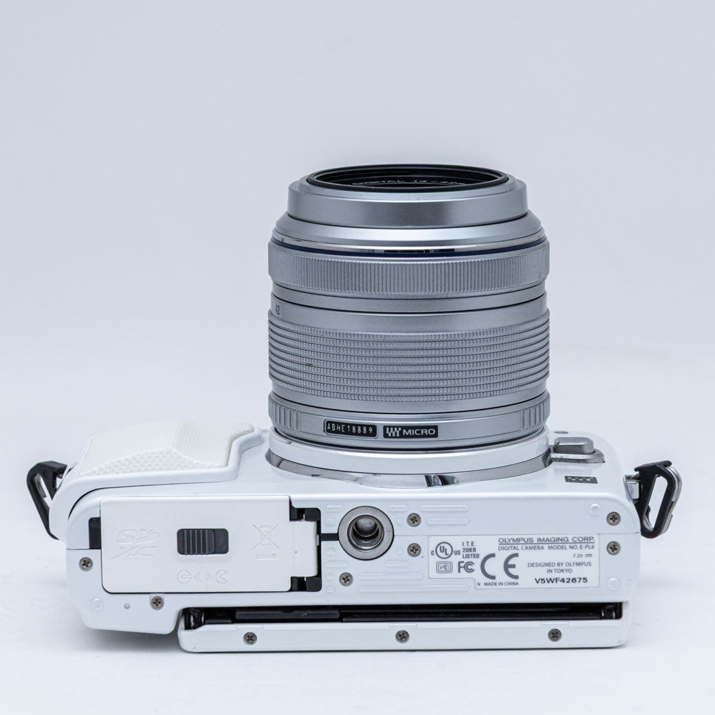 OLYMPUS PEN Lite E-PL6 ホワイト, M.ZUIKO DIGITAL 14-42mm F3.5-5.6 II R