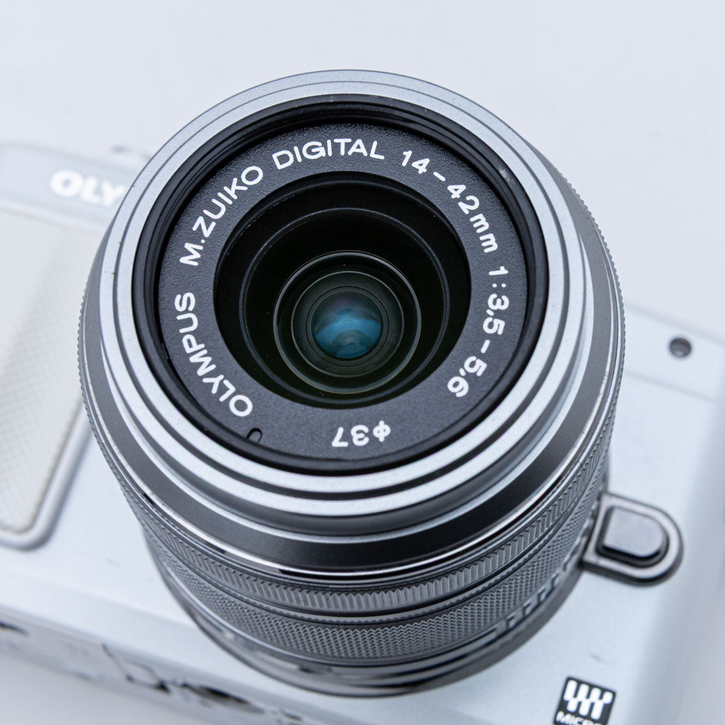 OLYMPUS PEN Lite E-PL6 ホワイト, M.ZUIKO DIGITAL 14-42mm F3.5-5.6 II R