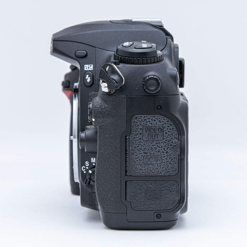 Nikon D200