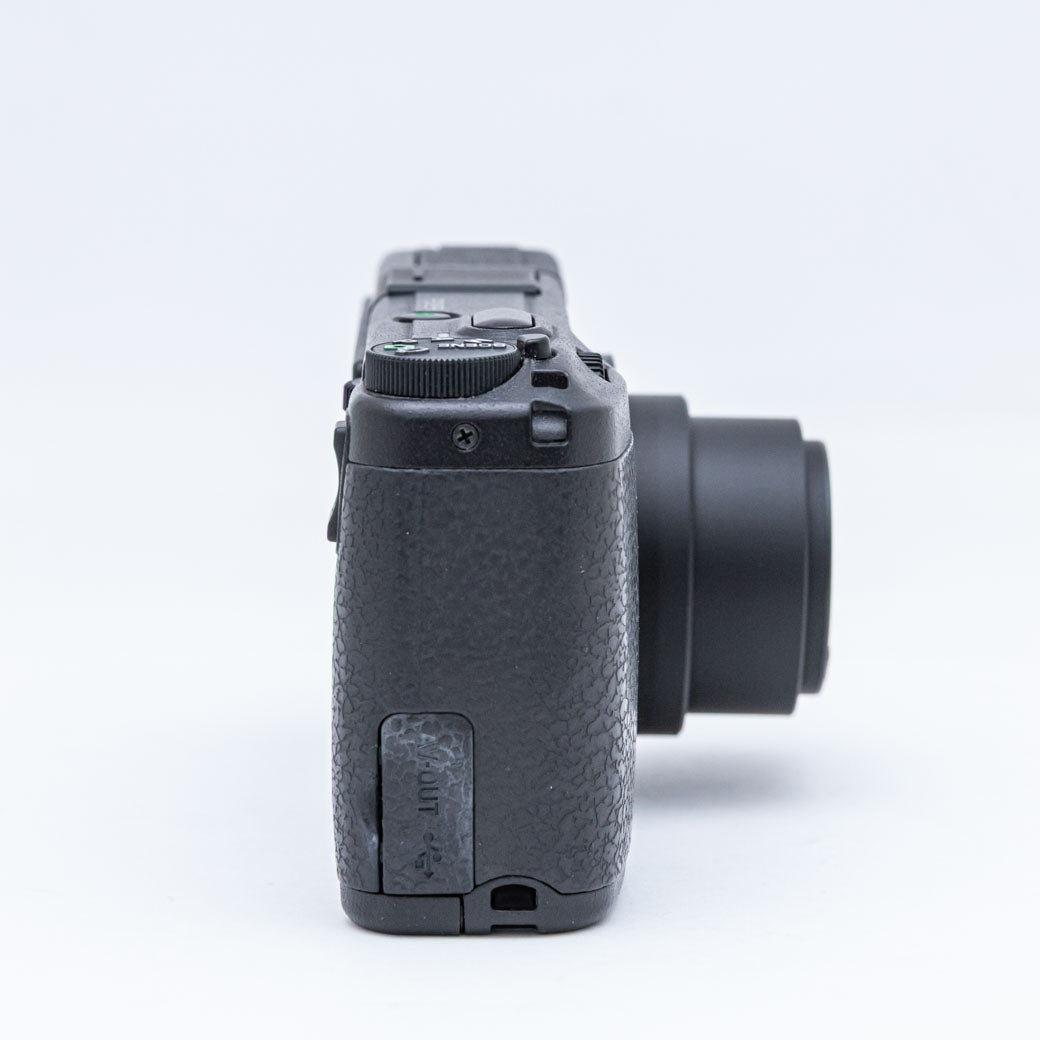 RICOH GR DIGITAL