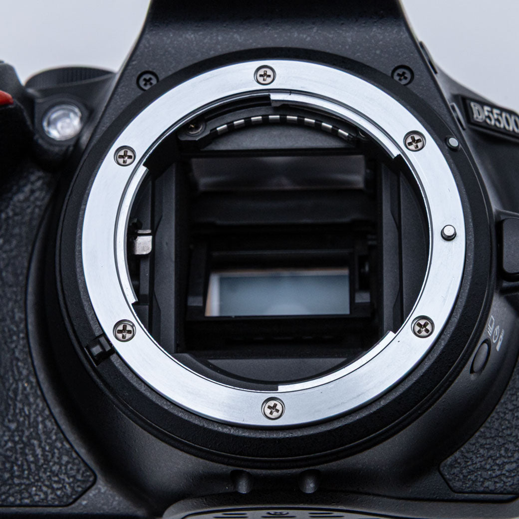 Nikon D5500, AF-S DX 18-55mm F3.5-5.6 G VR II