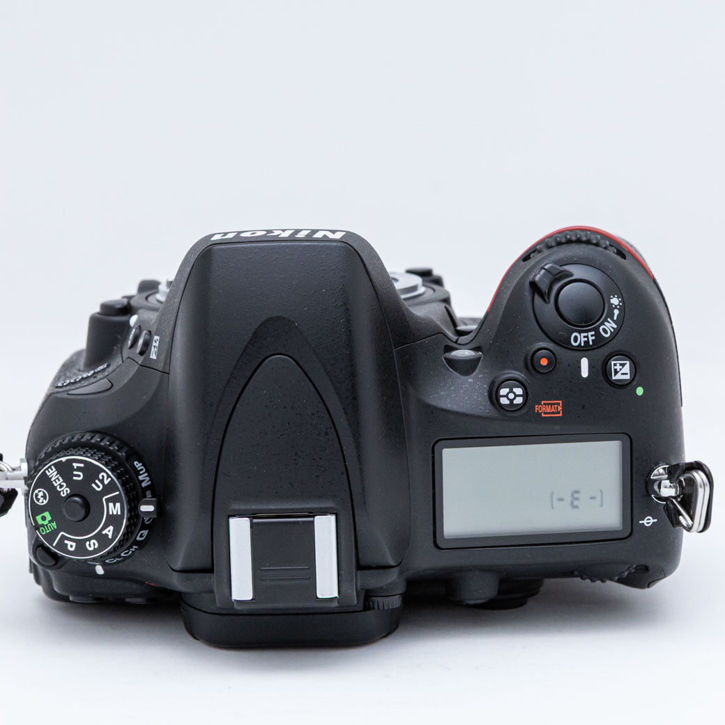 Nikon D600