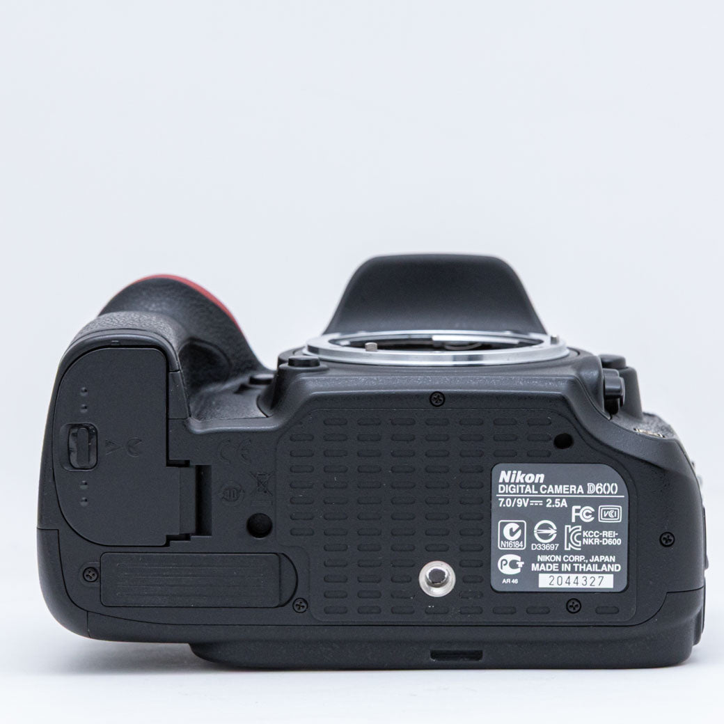 Nikon D600