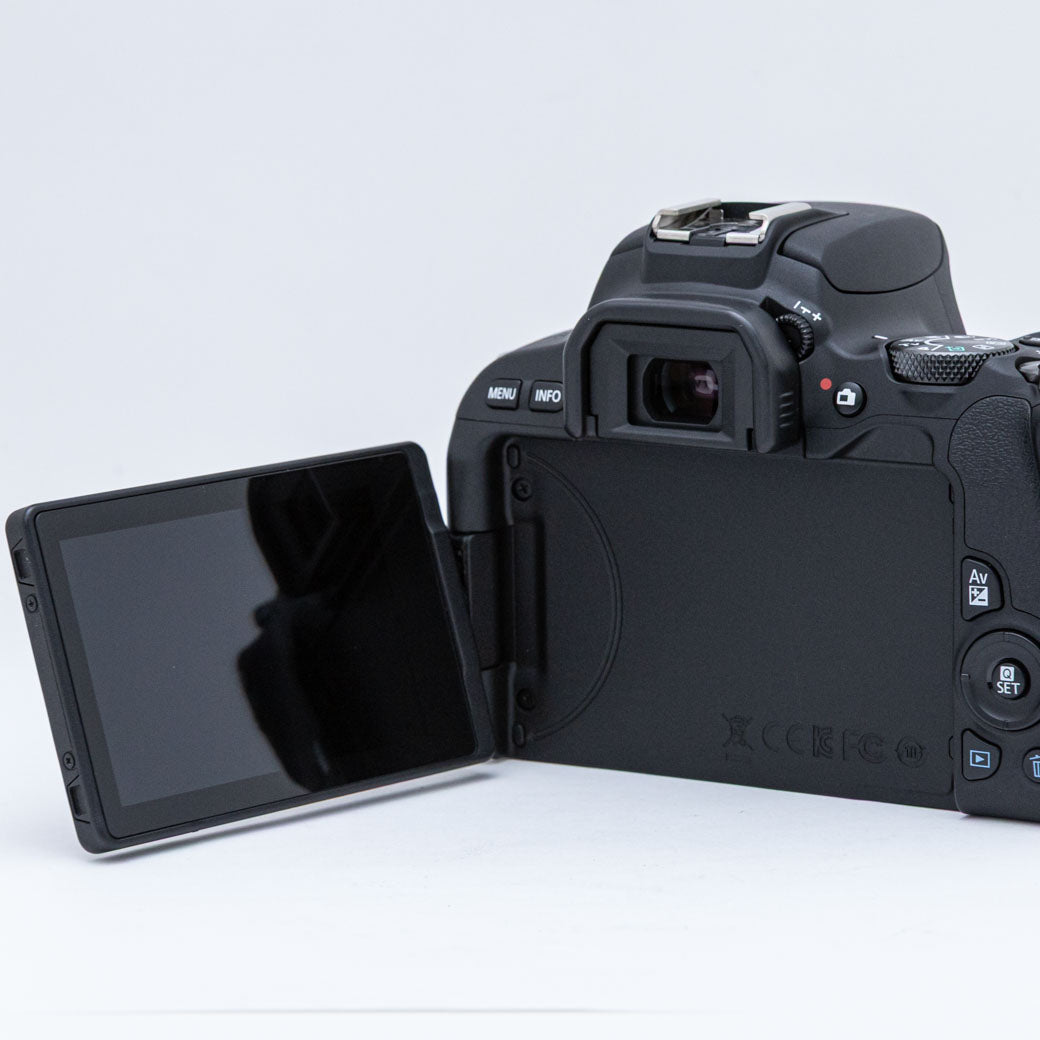 Canon EOS Kiss X9