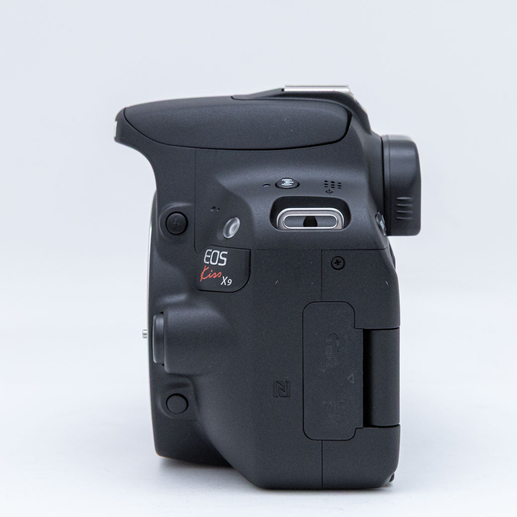 Canon EOS Kiss X9