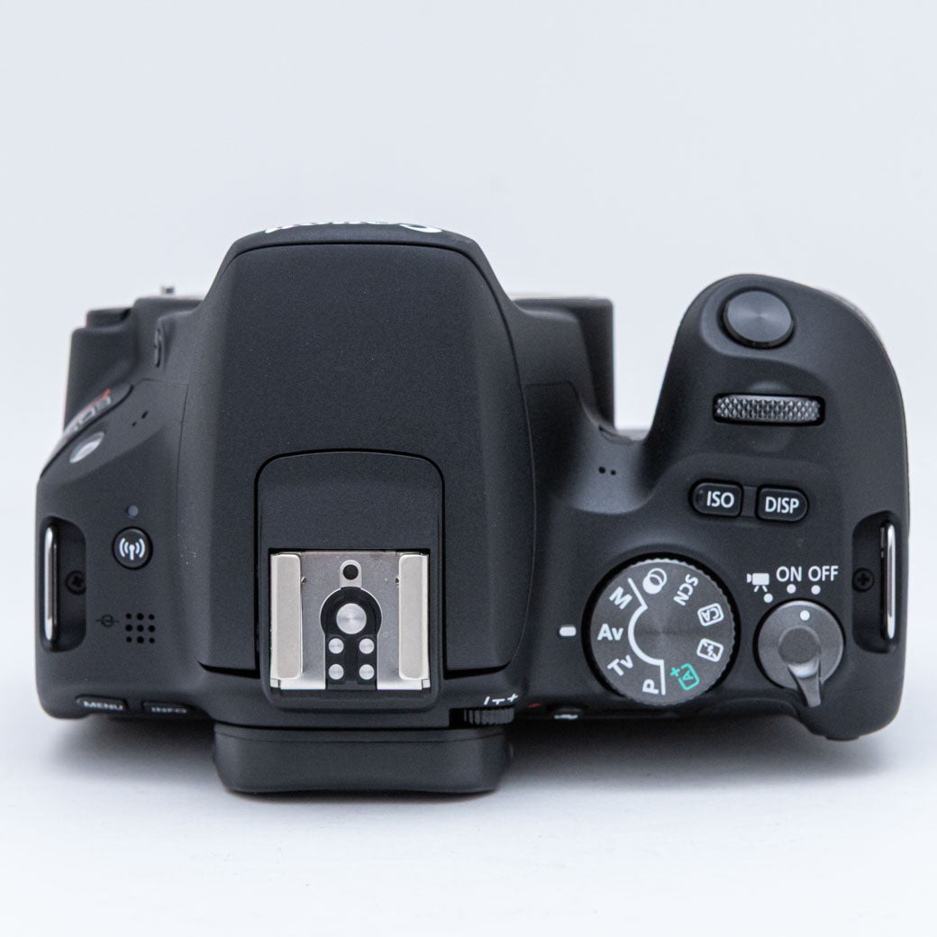 Canon EOS Kiss X9