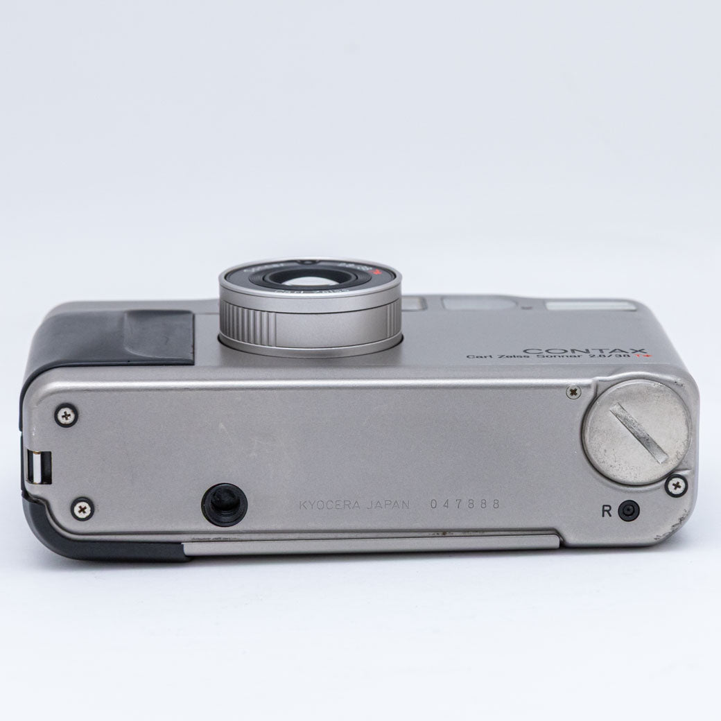 CONTAX T2 チタン