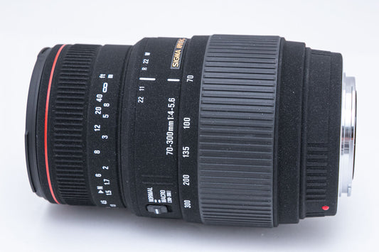 SIGMA 70-300mm F4-5.6 APO DG Aマウント